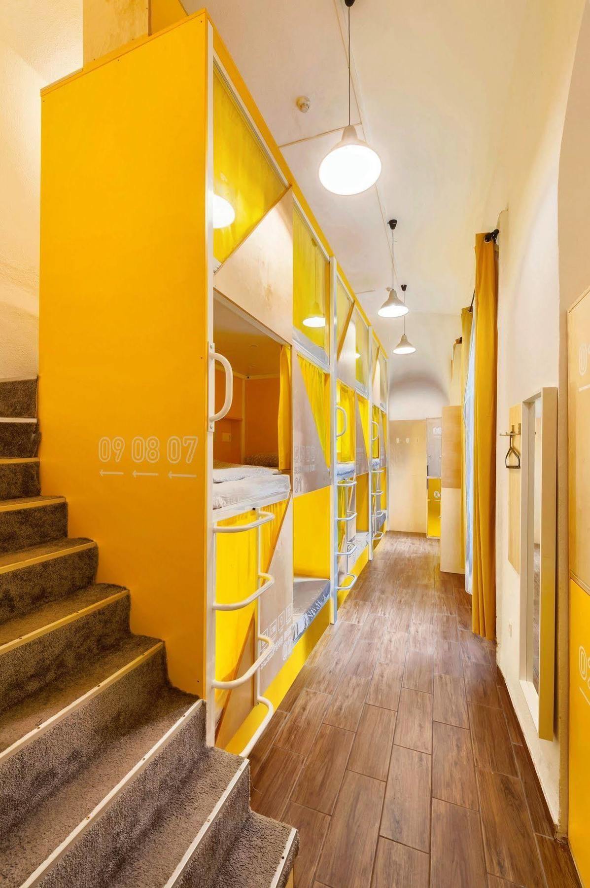 Adagio Hostel 1.0 Oktogon Будапеща Екстериор снимка